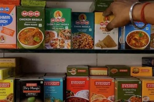 Ấn Độ kiểm tra toàn bộ cơ sở gia vị sau vụ phát hiện chất gây ung thư trong bột cà ri