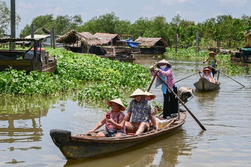 Khám phá chợ nổi độc đáo vừa được phục dựng ở Tiền Giang