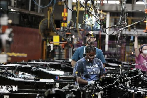OECD nâng dự báo tăng trưởng của kinh tế toàn cầu năm nay và năm tới