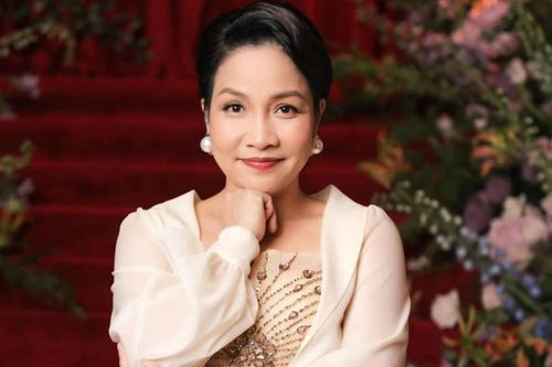 Diva Mỹ Linh đòi 'block' fan, nghe lý do ai cũng bật cười