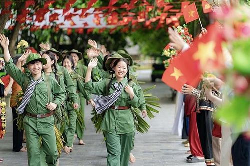 Ninh Bình: Doanh thu du lịch trên 600 tỷ đồng dịp nghỉ lễ 30/4 – 1/5