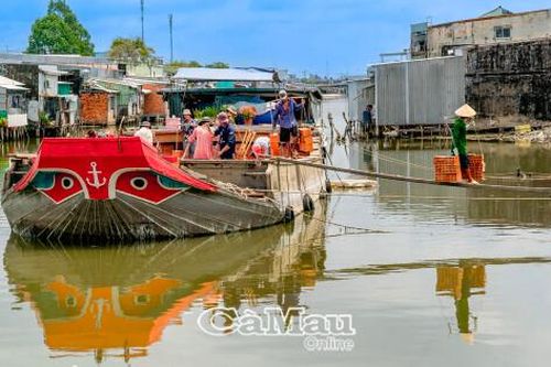 Chợ gạch miền Tây