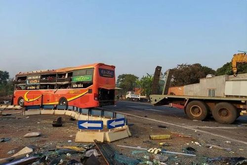 Hai xe khách tông nhau làm 18 người thương vong ở Gia Lai: Thông tin mới nhất