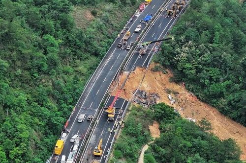 36 người thiệt mạng trong vụ sập đường cao tốc ở Trung Quốc