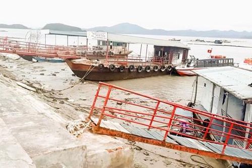 Tìm giải pháp cho tàu thuyền cập bến Quan Lạn khi thủy triều cạn