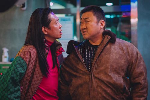 Phim có Ma Dong-seok gây bão ở sân nhà nhưng lép vế ở Việt Nam