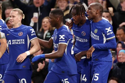 Phản đòn chất lượng, Chelsea khiến Tottenham hụt bước trong cuộc đua top 4