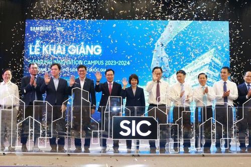 Khai giảng Chương trình đào tạo nhân tài công nghệ tại Trung tâm Đổi mới sáng tạo quốc gia
