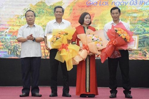 Gia Lai: Trao giải Cuộc thi tìm hiểu 70 năm chiến thắng Điện Biên Phủ
