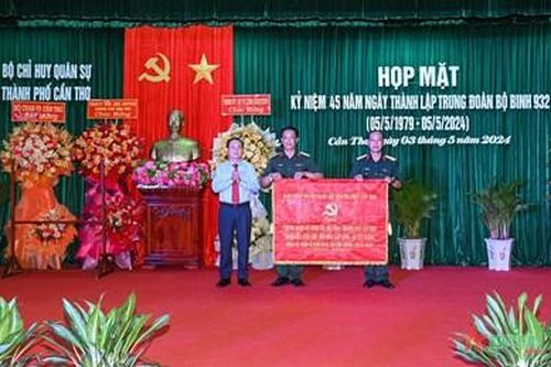 Trung đoàn 932 kỷ niệm 45 năm ngày thành lập