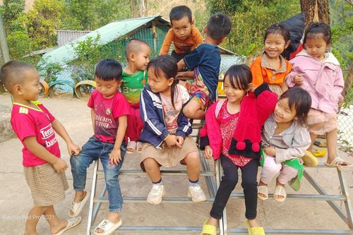 Nẻo về hạnh phúc ở Huổi Khon 13 năm sau ngày 'lạc lối'
