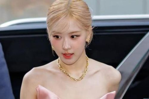 Rosé (BlackPink) được chuyên gia gốc Việt trang điểm