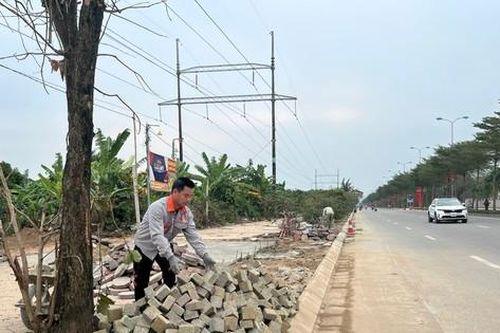 Nhiều tuyến phố tại Hà Nội lát vỉa hè ngay từ đầu năm