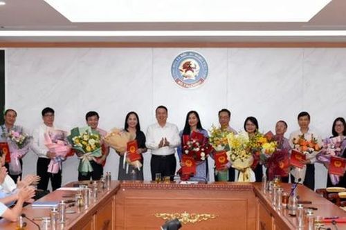 Bộ Tài chính điều động, bổ nhiệm 12 lãnh đạo Cục, Vụ