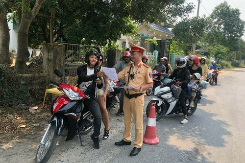 Hà Giang phát hiện, xử lý hơn 1.000 trường hợp vi phạm Luật Giao thông