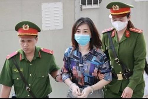 Chiếm đoạt 4 xe ô tô, nữ bị cáo trong vụ 'Chuyến bay giải cứu' tiếp tục bị truy tố