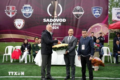 Khai mạc giải bóng đá Sadovod League 2024 của cộng đồng người Việt Nam tại Nga