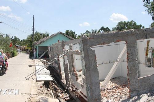 Bạc Liêu: Sụt lún gây ảnh hưởng lớn đến đời sống sản xuất của người dân