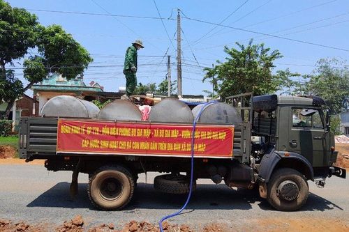Bình Phước: Người dân vùng biên phải trầy trật tìm nguồn nước để phục vụ sinh hoạt hàng ngày