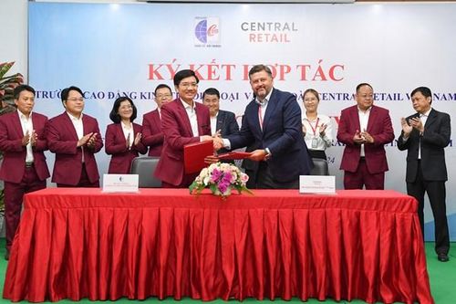 Central Retail hợp tác đào tạo nhân lực ngành bán lẻ