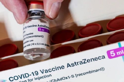 Vụ vaccine AstraZeneca có nguy cơ gây đông máu: Có cần phải lo lắng?
