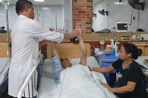 Báo động tình trạng khẩn cấp do thuốc lá điện tử, thuốc lá mới: Nhiều học sinh, thanh thiếu niên phải cấp cứu do ngộ độc, loạn thần
