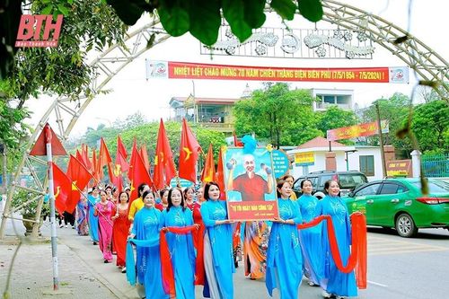 Phụ nữ Thanh Hóa thầm lặng, kiên cường tham gia Chiến dịch Điện Biên Phủ