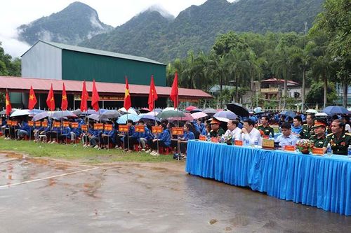 Quan Hóa: Tọa đàm 'Tự hào - Tiếp bước chiến sỹ Điện Biên'