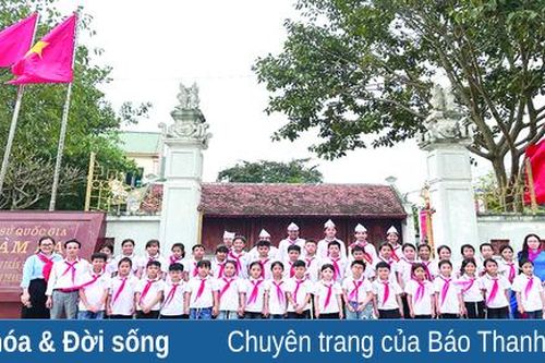 Vào đội tại 'địa chỉ đỏ'