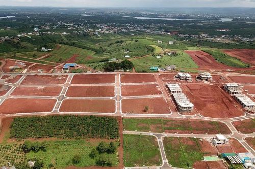 Siết chặt phân lô bán nền có thể khiến thị trường chao đảo