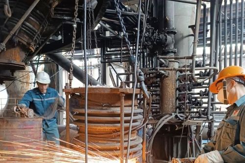 Gần 300 lao động Nhà máy Gang thép Lào Cai trở lại làm việc sau kỳ nghỉ lễ