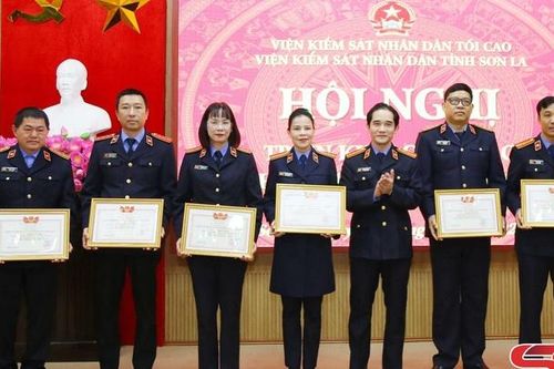 Đổi mới công tác thi đua khen thưởng trong ngành Kiểm sát