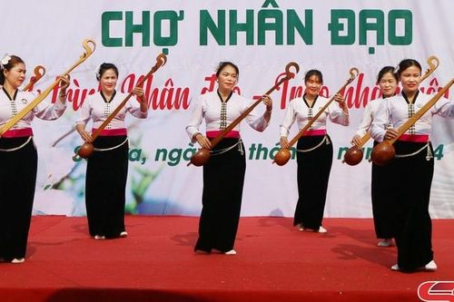 Phong trào văn nghệ ở xã Phổng Lái