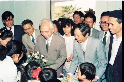 Cùng người chiến sỹ Điện Biên, đến thăm Đại tướng