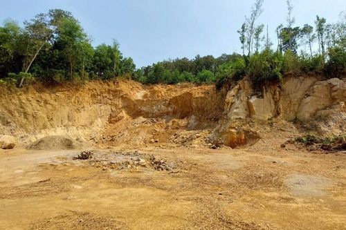 Quảng Nam: Khẩn trương cấp phép khai thác mỏ vật liệu xây dựng để cung cấp phục vụ thi công dự án