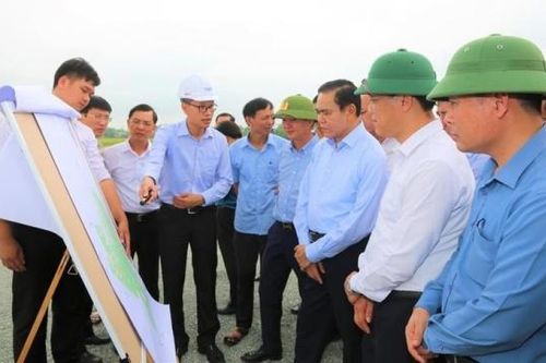 Hà Tĩnh: Tập trung, quyết liệt sớm bàn giao mặt bằng các dự án trọng điểm trên địa bàn tỉnh