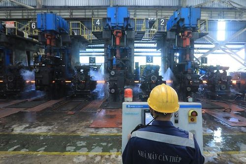 Sản xuất tăng mạnh, PMI Việt Nam vượt ngưỡng 50 điểm trong tháng 4