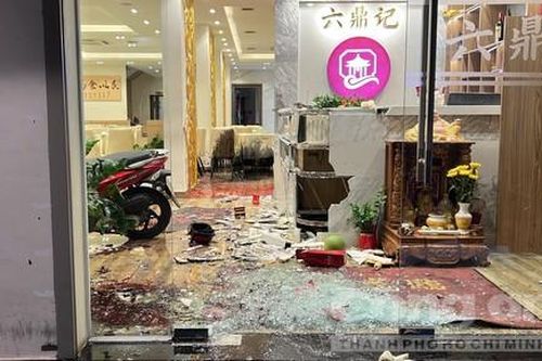 Truy bắt băng nhóm bịt mặt mang hung khí đập phá nhà hàng Lục Đỉnh Ký