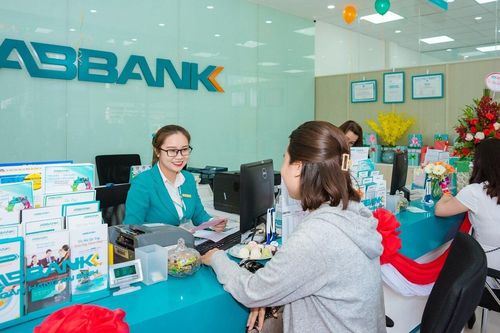 Lợi nhuận ngành ngân hàng ra sao trong Quý I?