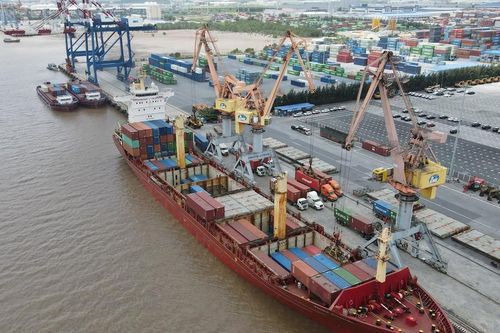 Khơi thông dòng vốn FDI