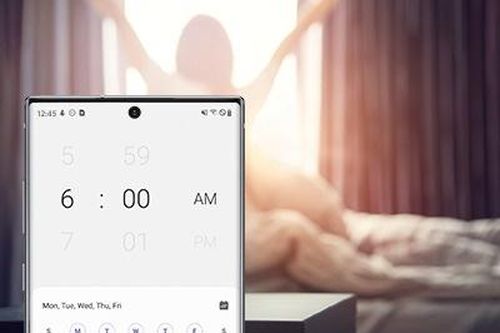 Samsung châm chọc Apple