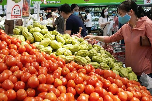 Sau kỳ nghỉ lễ, siêu thị mạnh tay khuyến mãi 'khủng'