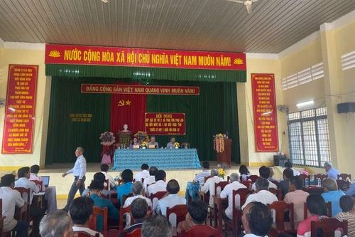 Chủ nhiệm Ủy ban Khoa học, Công nghệ và Môi trường của Quốc hội tiếp xúc cử tri tại Bình Thuận