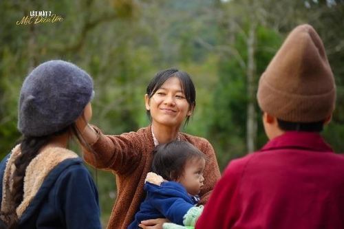 Nhan sắc nữ diễn viên đóng bà Hai lúc trẻ trong 'Lật mặt 7'