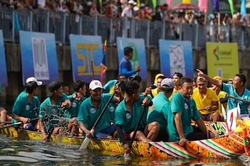 TPHCM sẽ bắn pháo hoa trên tàu tại Lễ hội sông nước cuối tháng 5