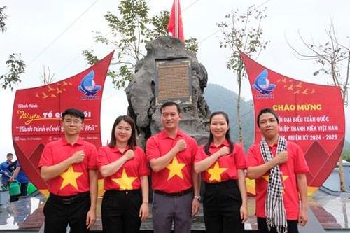 Người trẻ với hành trình khát vọng non sông - Bài 1: Giao cảm về một thời 'hoa lửa'
