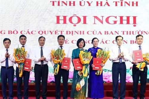 Hà Tĩnh điều động, luân chuyển 24 vị trí cán bộ chủ chốt