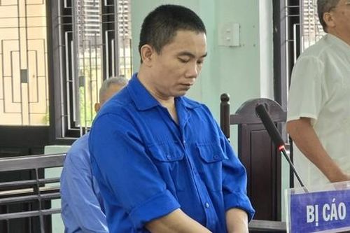 Giáo viên lừa 'chạy' trường, chiếm đoạt hơn 2 tỷ đồng để chơi vé số