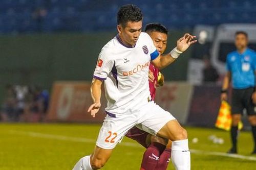 Becamex Bình Dương vươn lên vị trí thứ 2 Night Wolf V-League 2023/24