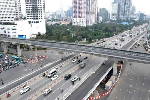 Phương án phân luồng giao thông tại cầu vượt thép Mai Dịch từ ngày 6/5